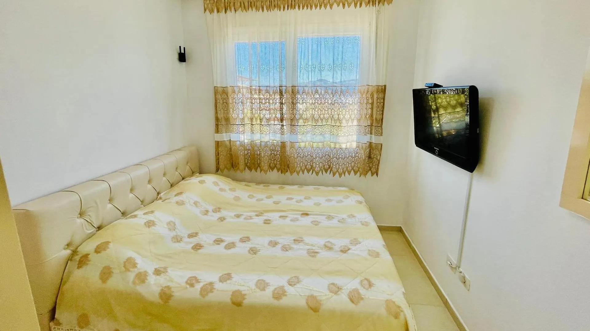 Seaview Apartments Rental Vlore