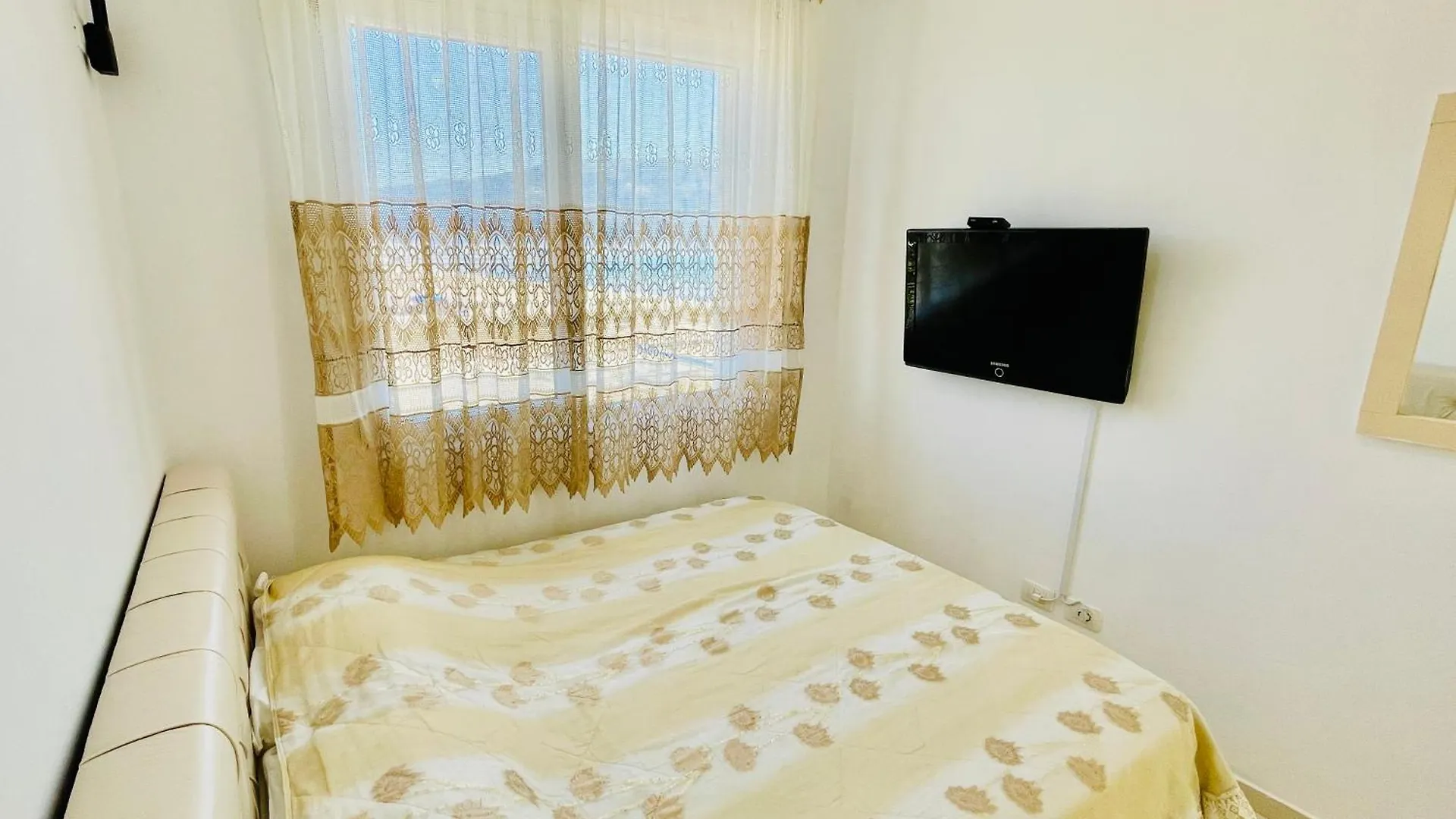 Seaview Apartments Rental Vlore